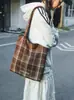 Bolso Nuevo de Cuadros de Invierno para Mujer Estilo Coreano Estilo Perezoso Gran Capacidad Estudiante Clase Viaje Diario Bolso de Hombro Bolso Tote Portátil