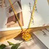 Collar Colgante de Trébol de Cuatro Hojas Hielo Triturado Artesanía Exquisita CNC Oro Arena Alta Retención de Color Cadena Clavicular Flor de Trébol de Cuatro Hojas de la Suerte