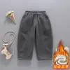 Pantalones de algodón plisados de invierno para niño con forro polar, nuevo estilo 2026, pantalones elegantes y casuales con forro polar para niños, pantalones de bebé