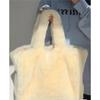 Bolsa de Pelúcia Outono e Inverno bolsa tote de pelúcia fofa e portátil bolsa de grande capacidade para mulheres 2023 nova bolsa de ombro para o dia a dia