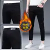 Jeans preto de alta qualidade, nova coleção de primavera, não desbota, para homens, corte slim, versátil, elástico, calça comprida de marca moderna para homens