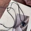 Colar Longo Pingente de Madeira Retrô Estilo Maillard Corda de Couro Geométrica Corrente para Suéter Nicho Artístico Combinação de Roupa Outono e Inverno