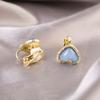 Pendientes de Clip Elegantes y Versátiles para Mujeres Sin Perforaciones, Adecuados para el Viaje Diario, con un Toque de Lujo Ligero de Alta Gama, Diseño Triangular