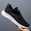 Zapatos para Hombre, Estilo Nuevo, Tejido Fly-Woven, Transpirables, Zapatos Deportivos Versátiles, Suela Suave, Zapatos Casuales Ligeros, Cómodos y Modernos Zapatos para Correr para Estudiantes