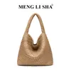 Bolso Tejido de Estilo Nuevo Simple y Único Europeo y Americano, Versátil para el Viaje Diario, Bolso Tote de Hombro Único Bajo el Brazo, Bolso de Mano Personalizable de Gran Capacidad
