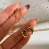 La Serie de Juegos de Tres Anillos Tricolor de la Fábrica de Guangzhou Presenta Tres Círculos Entrelazados, un Artículo de Joyería Popular y de Alta Venta entre los Comerciantes