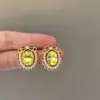[El Mago de Oz] Pendientes de Flor de Zircón Verde Oliva Nicho Francés Exquisitos Súper Brillantes Pendientes Retro