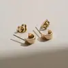 INS Transfronterizo TikTok Venta Caliente HIPPOP Estilo Simple Pequeños Pendientes de Titanio en Forma de C Pendientes de Tachuela Multicolores Pendientes