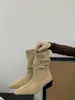 Botas western de camurça feminina, estilo retrô, salto grosso, altura até o meio da panturrilha, de salto alto, efeito emagrecedor e com design franzido.