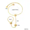 Joyería transfronteriza: Pulsera de diseño lujoso en forma de estrella con diamantes, cadena de eslabones de acero inoxidable chapado en oro, accesorio para la mano
