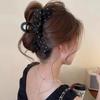 Grampo de Cabelo Grande de Cetim de Alta Qualidade para Mulheres 2026 Jovem Luxo Plissado para Penteado no Topo da Cabeça Grampo de Tubarão Presilha de Cabelo Acessório de Cabelo