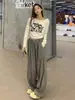 Camiseta de manga larga para mujer con estampado de letras de mariposa retro americano, otoño/invierno, moderna y elegante, con diseño desgastado y corto