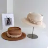 Sombrero de Paja Plano de Estilo Socialité con Cinta Plisada de Perlas para Mujer, Sombrero de Sol de Verano, Sombrero de Playa Vintage de Copa Cóncava