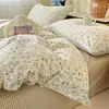 Juego de ropa de cama de cuatro piezas de algodón puro con estampado floral pastoral funda de edredón sábana para cama temporada universal todo algodón estilo fresco estilo sábana bajera