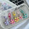Llavero de Flor de Cinco Pétalos de Color Sólido Lindo y Colorido, Colgante Versátil Personalizado para Bolsa, Regalo para Pareja y Mejor Amiga con Accesorios Colgantes