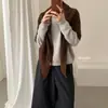Venta al por mayor de fábrica Bufanda Cruzada de Color Sólido con Textura Mezcla de Lana Chal Grande Moda Otoño Invierno Protector de Cuello Ropa Exterior Bufanda Triangular Bufanda