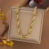 [Collar + Pulsera] Estilo Francés Ins de Lujo Accesible Cadena para Clavícula de Corazón Estilo Dulce Collar de Acero de Titanio con Borla de Corazón de Melocotón para Mujer