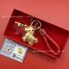 Chaveiro de Pônei Dourado, Pingente Caixa de Presente Fique Rico Rápido, Charme para Bolsa, Brinde Promocional Criativo e Prático