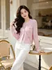 Cardigan de Tricô Rosa Estilo Francês Outono Antecipado Nanyou 2026 Textura Vazada Temperamento Suave Peça de Roupa Externa Top Petite