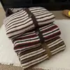 Cárdigan de Punto con Capucha Rayado Retro Estilo Coreano para Mujer Otoño Invierno Nuevo Holgado Estilo Perezoso Versátil Abrigo Suéter