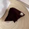 Grampo de Cabelo com Laço de Veludo para Outono e Inverno, Prendedor Superior Elegante Feminino de Celebridade da Internet, Prendedor de Cabelo Simples e Versátil, Novos Acessórios de Cabelo Coreanos