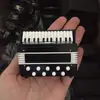Mini Bateria Modelo de Afinação Militar Enfeites Acordeão Suporte de Partitura Marimba Piano Batuta Triângulo Prato