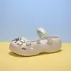2026 Nuevas Sandalias Elevadoras de Altura 5.0CM Verano Strass Oso Pequeño Sandalias de Suela Gruesa Crocs de Ballet de Gama Alta para Mujer