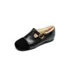 Diseño original ~ Zapatos de algodón Mary Jane cálidos zapatos pequeños de cuero de invierno moda Joker forrados de polar Zapatos Mao Mao uno de piel
