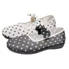 Venta al por mayor desde el fabricante: Zapatos sin cordones de lunares estilo coreano, modelo nuevo 2026, suela suave, estilo perezoso, ins