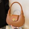 Nova Coleção Outono/Inverno 2026 Bolsa Pequena Texturizada de Axila para Mulheres, Bolsa Quadrada Pequena com Padrão Trançado Personalizado, Bolsa Transversal Retro Fashion