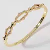 Pulseiras de Festa de Novo Estilo Transfronteiriças de Alta Qualidade para Senhoras, Joias Versáteis de Luxo Leve para o Dia a Dia, Pulseiras Empilháveis da Moda Atacado