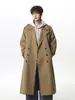 Casaco trench coat masculino de comprimento médio, estilo britânico retrô com abotoamento duplo coreano, peça de outer wear à prova de vento para o outono, sobre o joelho