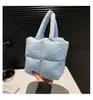 Bolsa de Algodón Rellena de Plumas Transfronteriza para Mujer, Bolsa Espacial Sencilla Rellena de Algodón, Bolsa Tote, Bolsa Suave a Cuadros para Llevar en la Mano, al Hombro o Cruzada