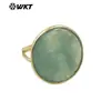 WT-R511 nuevo súper hermoso azul verde fluorita natural degradado piedra redonda chapado en oro de 18 quilates anillo ajustable para mujer