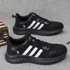 Zapatos Casuales de Exterior para Primavera y Verano, Zapatillas de Correr de Talla Grande Adhesivas en Frío, Zapatos de Hombre, Zapatillas de Correr de Malla con Tres Rayas, Zapatos Ligeros Suaves para Pareja