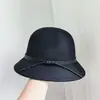 Nuevo Sombrero de Lana Estilo Francés Simple Decorado con Cuerda de Cuero Otoño e Invierno Cálido y Versátil Elegante Sombrero Retro para Mujer