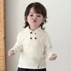 Cardigã de malha com estampa de letras estilo coreano para meninos, suéter outonal em blocos de cor para bebês, casaco infantil macio e estiloso para primavera e outono