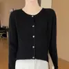 Dropshipping transfronterizo otoño e invierno nuevo estilo suéter de punto de cable para mujer, moderno, suave y acogedor, cuello redondo con botones, alto número de hilos, alta densidad, color liso