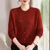 Suéter de punto tipo cárdigan de cuello redondo para mujer de mediana edad para los 50, tejido elegante para madre, capa base de alta gama