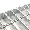 Grelha de Aço Galvanizada a Quente Grelha de Aço para Tratamento de Esgoto Grelha de Degrau para Plataforma Cobertura de Canaleta de Drenagem em Aço Inoxidável Personalização