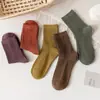 [Algodón por dentro y por fuera] Calcetines de doble puntada Liaoyuan, calcetines de algodón finos para mujer a rayas y de color liso, engrosados, de media pantorrilla, al por mayor