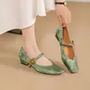 Novo ~ Estilo chinês! Sapatos Mary Jane com Bico Quadrado Femininos Simples de Salto Quadrado com Uma Tira Sapatos de Banquete