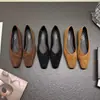 Zapatos planos de punta cuadrada para mujer, adecuados para ir al trabajo, con tiras tejidas y acabado de gamuza, perfectos para usar en primavera y otoño, nuevo estilo 2026, cómodos, punta poco profunda, diseño retro