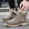 Novos Sapatos de Trabalho Carter de Couro Genuíno Fosco para Homens e Mulheres Martins Masculinos Casuais de Cano Alto para Uso Externo Populares Tamanho Grande Sapatos Masculinos
