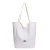 Bolsa Tote Estrelada Artística Estilo Coreano para Mulheres 2026 Nova de Verão Grande Capacidade para o Dia a Dia Ombro para a Aula