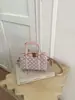 Bolsa de mão de bolinhas para o dia a dia transfronteiriça, nova bolsa Boston retrô estilosa feminina, bolsa elegante de ombro único transversal