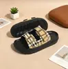 Sandalias Clásicas de Cuadros con Doble Botón para Mujer, de Suela Gruesa, Suela Suave, Antideslizantes, Pantuflas Versátiles para Exteriores de Verano