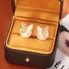 Aretes de Mariposa de Madreperla Natural con Circonita, Lujo Ligero, Modernos, de Alta Gama, Aretes Dulces y Elegantes, Aretes Estilo Diosa