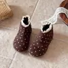 Botas de tornozelo retrô com cadarço e bolinhas, sapatos para bebês meninas, nova coleção primavera/outono 2026, sola macia, botas fofas para meninas, botas estampadas com bolinhas