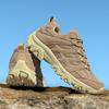 2025 Quatro Estações Novos Sapatos Esportivos para Exterior Masculino Par Malha Respirável Sapatos de Caminhada Feminino Off-Road Antiderrapante Escalada Sapatos de Caminhada